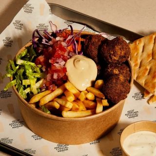 Caixa falafel vegetarian+ coca cola 33cl