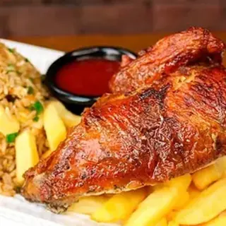 Mostrito  ( con pollo ala brasa )