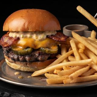 CHEESEBURGER