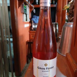 Rosé Wine/Rosados vino Gran Feudo (750 Ml.)