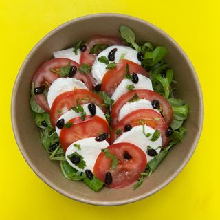 6. Ensalada de mozzarella