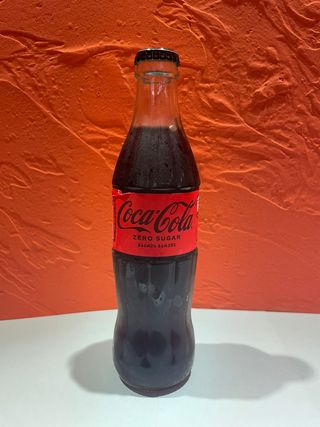 კოკა-კოლა შაქრის გარეშე შუშის  0.33ლ