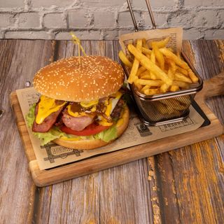 ЧИЙЗБУРГЕР С ТЕЛЕШКО КЮФТЕ /400 гр/