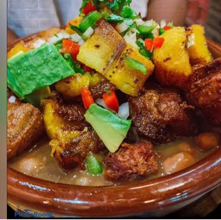 Cazuela De Frijoles Paisa