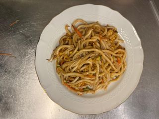 Udon saltato con maiale/manzo/gamberi