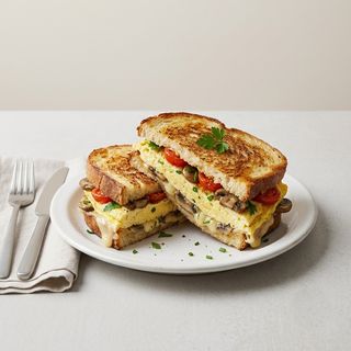Omelette Sandwich