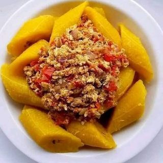 Boiled Plantain & Egg Sauce