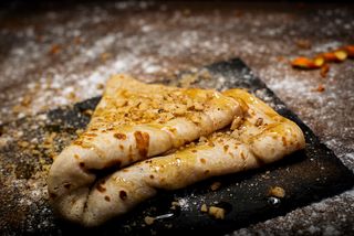 Палачинка с мед и орехи (200г)