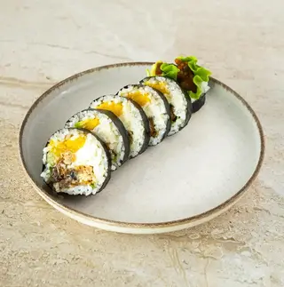 Węgorz w tempurze FUTOMAKI