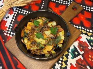 Картопля смажена з грибами