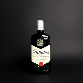 Ballantin. Whisk