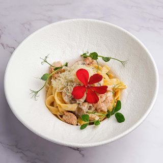 Паста Альфредо с курицей и грибами 