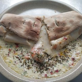 Pão Misto com Camarão