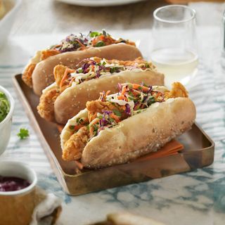 4X ხორცის ჰოთ დოგი + 2X კარტოფილი ფრი სტანდარტული