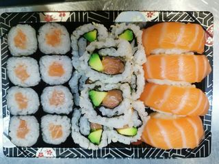 A11 - Maki + California + Nigiri