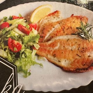 Филетирана ципура със зелена салата (300г)