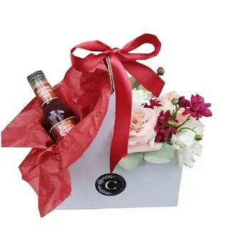 Drink and flowers to go. No.2