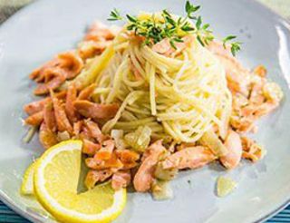 Spaguetti Al Salmone