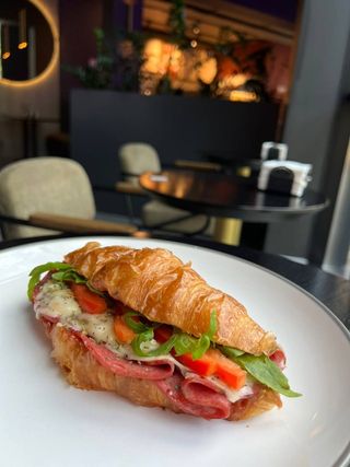 Мілано-Папероні