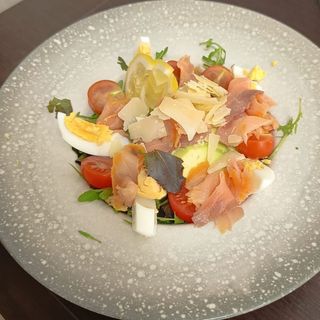 Salata al Salmone