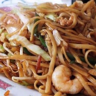 Tallarines Con Tres Delicias