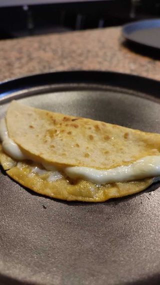3 unidades de Quesadillas de Queso Gratinado 