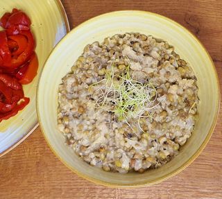 Tocanita de fasole mung cu ghimbir și cocos - fără gluten, vegan/ post