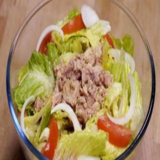 Ensalada mixta con atún