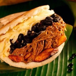 Arepa De Pabellón 