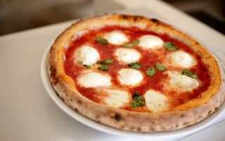 Componi la tua pizza