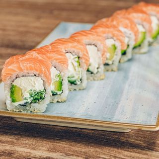 1.Philadelphia z łososiem - 8szt