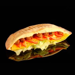 Паніні з яловичиною