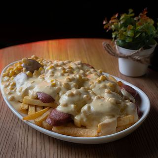 Salchipapas Deluxe