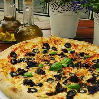 Pizza Włoska mała 20 cm.