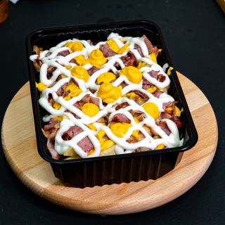Bacon cheese chips and Garlic sauce