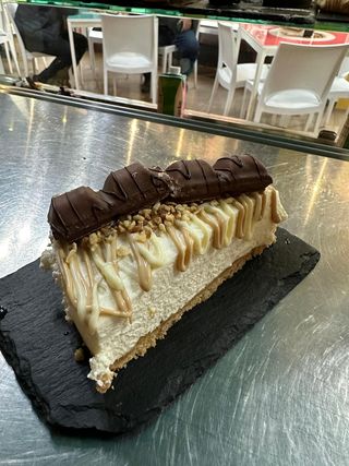 Fetta di torta speciale bueno