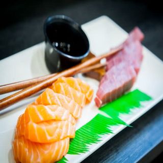 Sashimi Mixto (10 Uds.) 