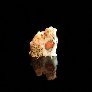 48. SAKE SURIMI ROLL