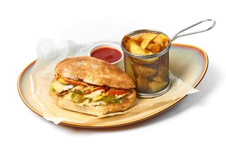 Чиабатта - сэндвич с куриным филе ( 320 г)