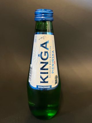 Woda niegazowana Kinga Pienińska 330ml