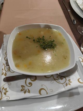 Teleća čorba