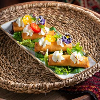 Ақсерке балығынан жасалған орама