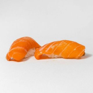 Nigiri De Salmón (2 Pzs.)