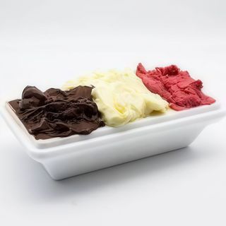 Vaschetta M   ( 500 gr. circa , peso variabile a seconda dei gusti )