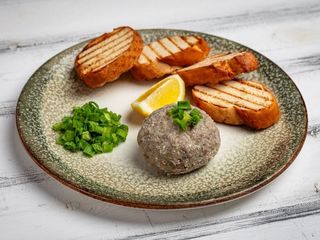 Форшмак по-одеськи з грінками (100/60/25g)