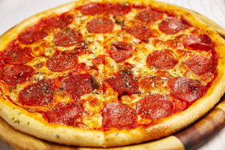 Пицца "Пепперони" (35 см.)