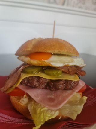Hamburguesa New Txapela