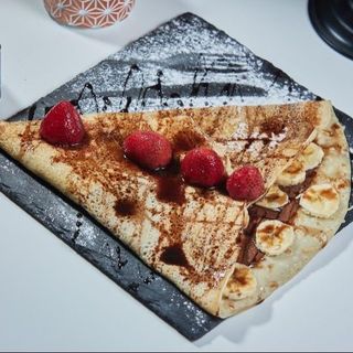 Clătită cu dulceața de afine 