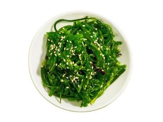 Салат з маринованих водоростей (150/40g)
