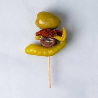 Gilda de anchoa con tomate seco